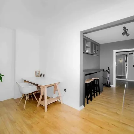 Modernhome 阿拉尼亚